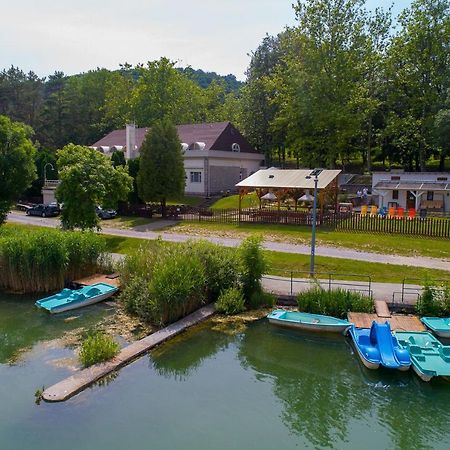 Laterum Motel Orfű Exteriér fotografie