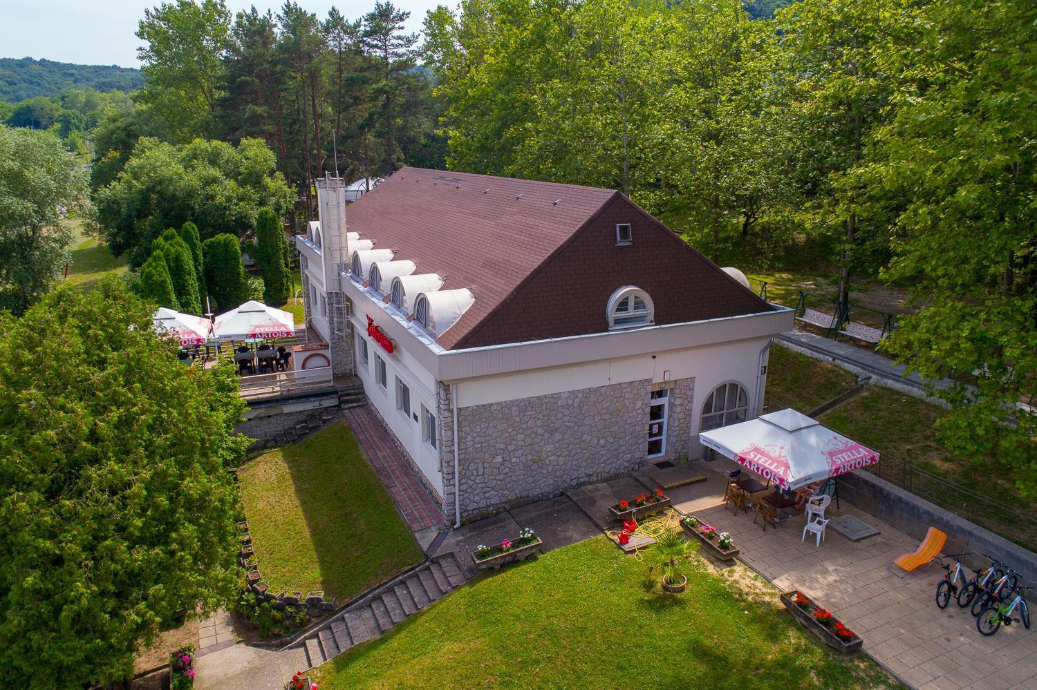 Laterum Motel Orfű Exteriér fotografie